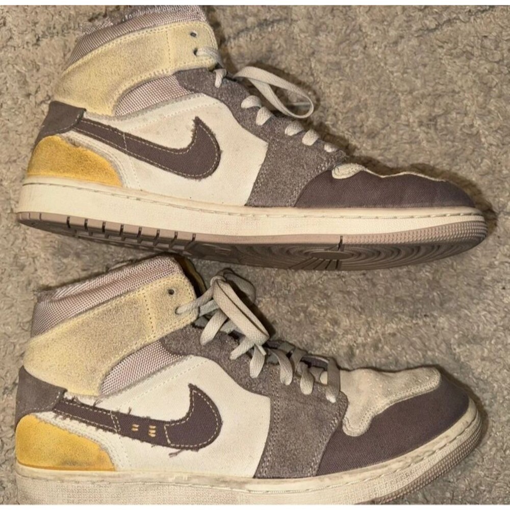 Men’s Air Jordan 1 Mid SE Craft "Taupe Haze" Sneakers-Size 11